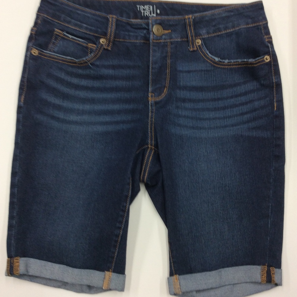 Time and Tru Size 8 Blue Jean Capri